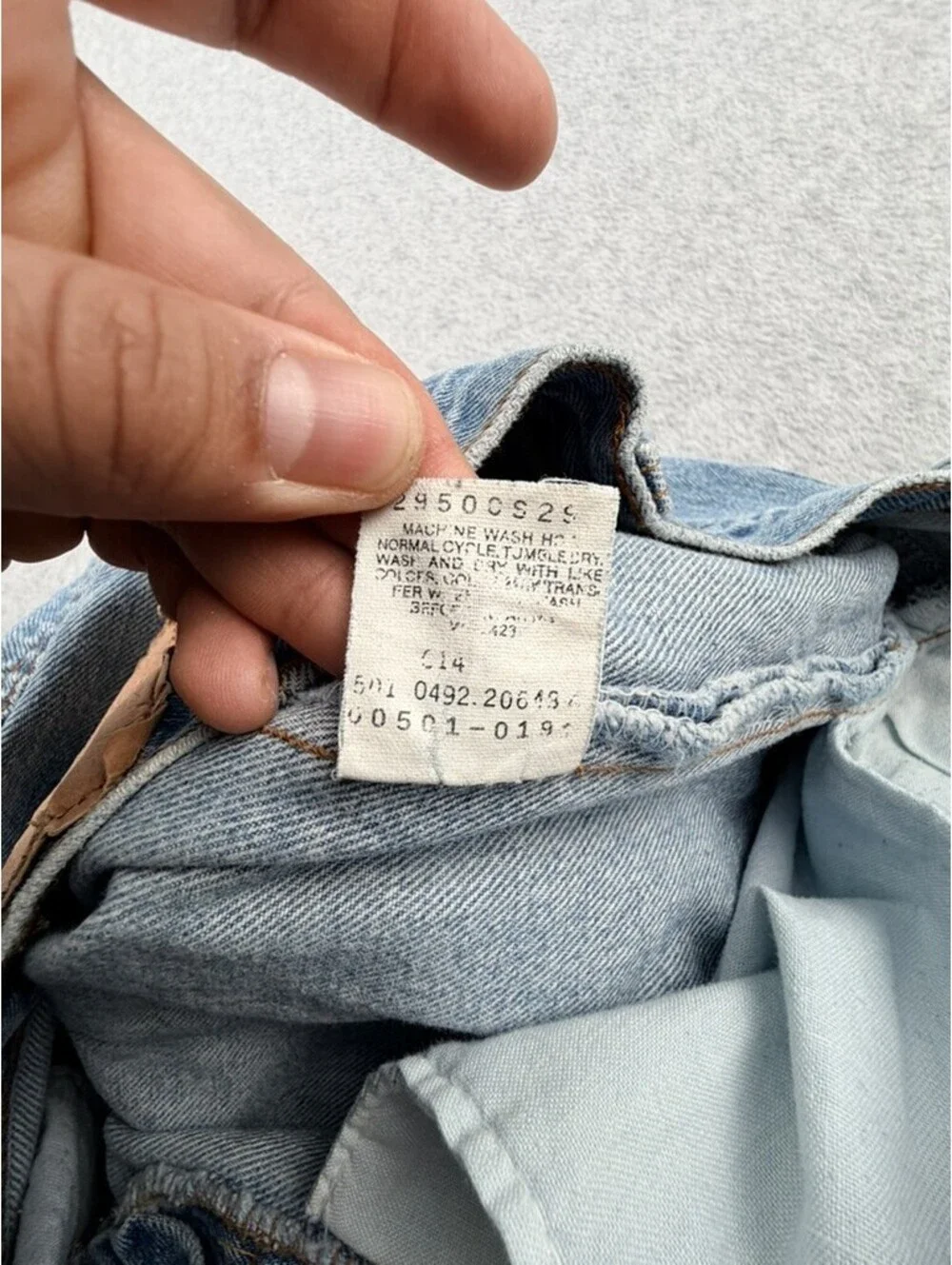 Levi's 501 Mens Jeans W40 L30 Light Blue Wash Button Fly Straight Leg 100 Cotton